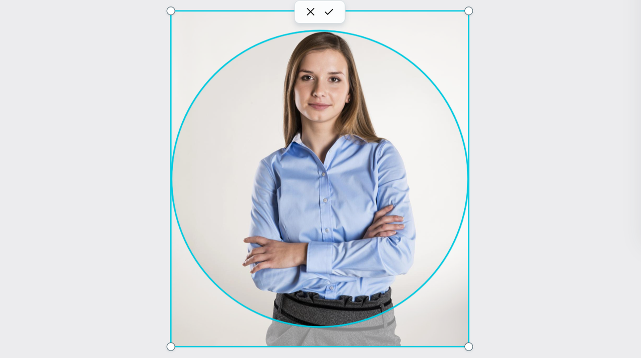 A round cropping photo