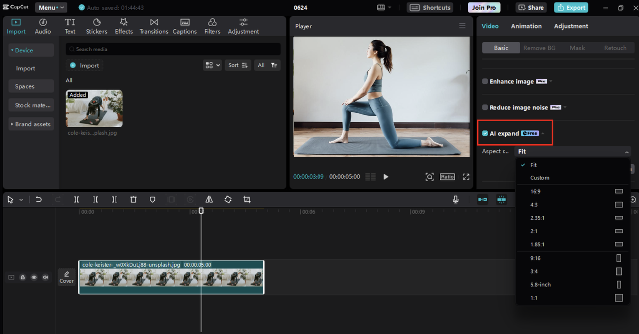 Utilizing the AI expand tool in the CapCut desktop video editor to extend the image