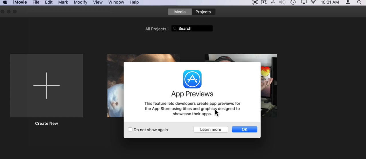 Interface showing how to make a vertical video in iMovie on Mac using app preview mode