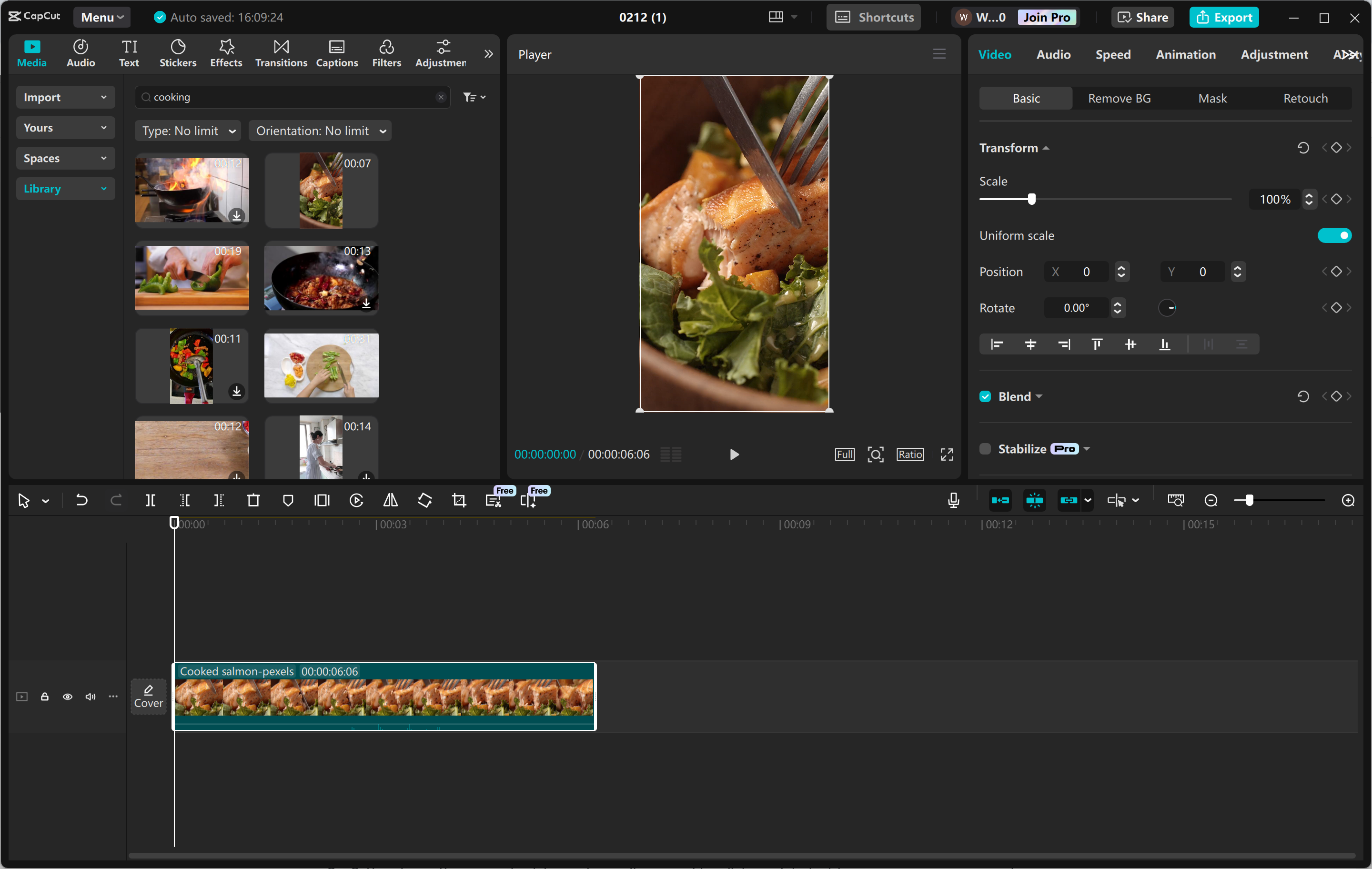 Rozhraní editoru videa pro stolní počítače CapCut - výkonný nástroj pro vytváření propagačních videí telegramu