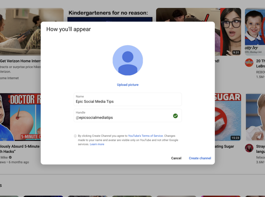 Gambar yang menunjukkan cara menyesuaikan saluran untuk promosi musik di YouTube