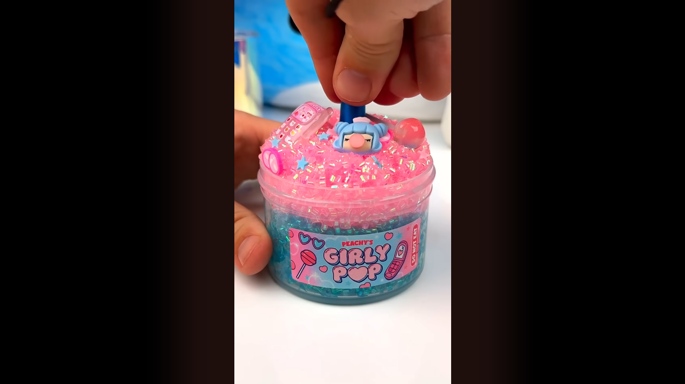 Celana pendek Bingsu - salah satu celana pendek ASMR slime memuaskan terbaik