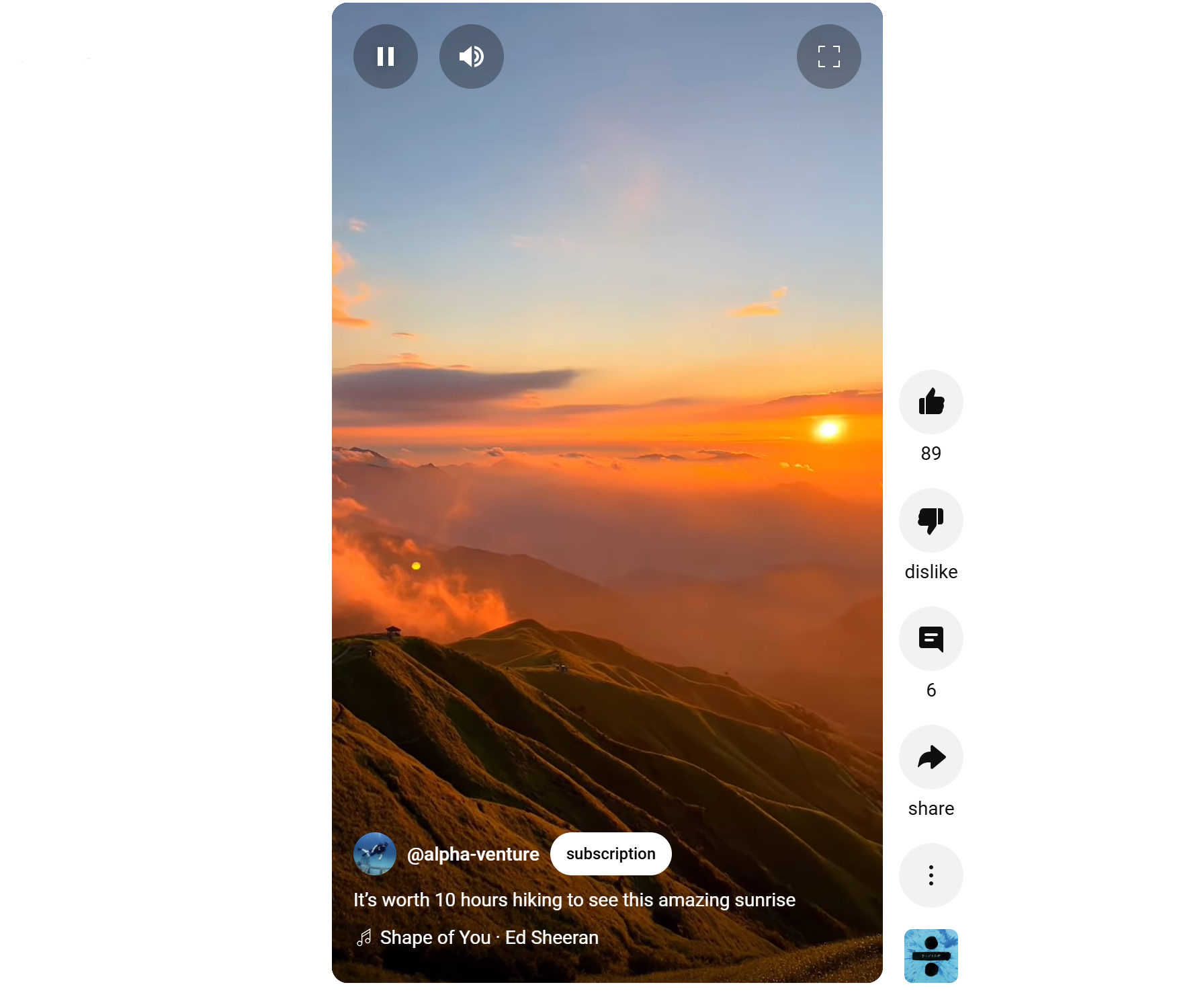 Cel mai apreciat scurtmetraj YouTube cu Răsărit uluitor peste munți