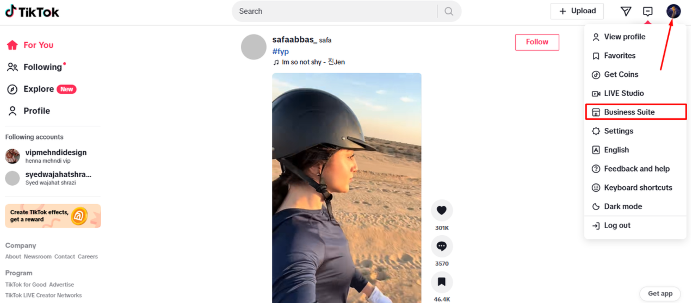 Mengakses Suite Perniagaan untuk menyemak analisis pengikut di TikTok