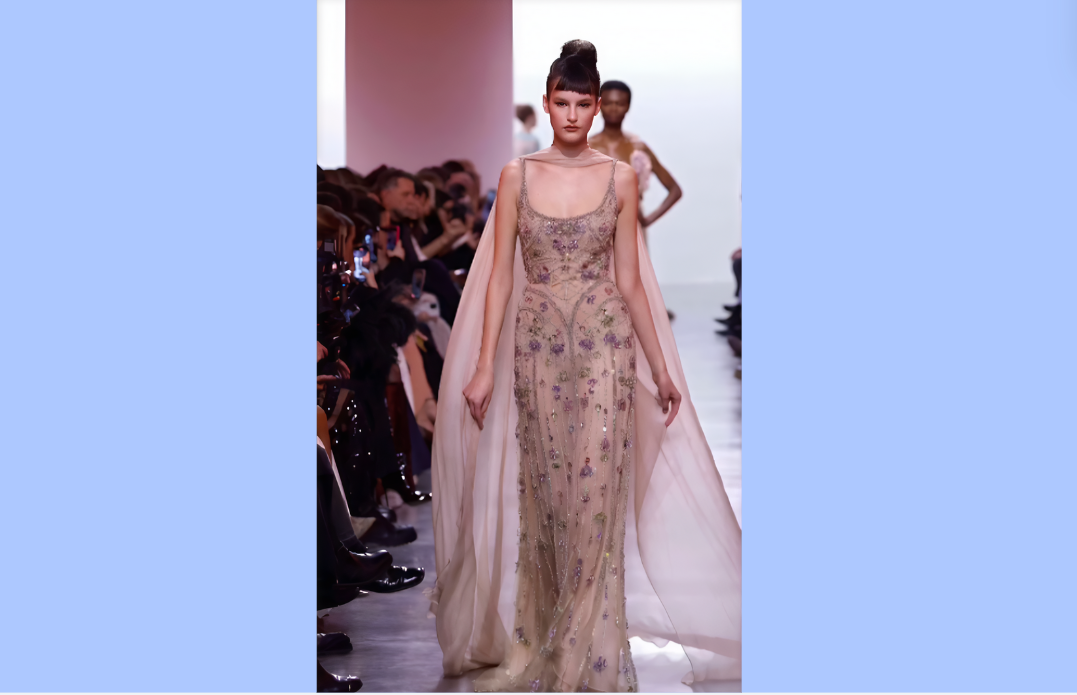 Upprullning "Elie Saab Vår Sommar 2025"