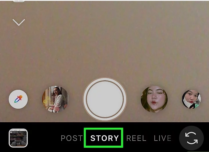 Accessing the Instagram story on mobile